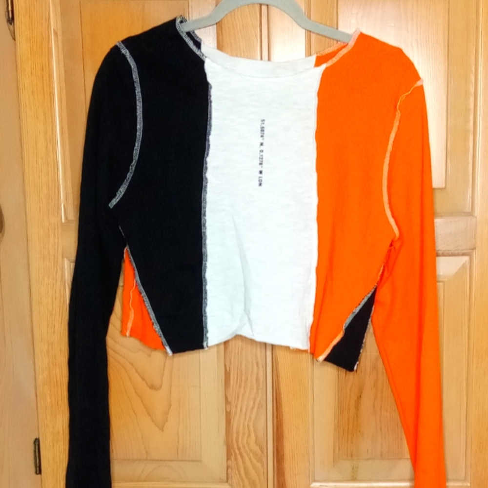 Topshop Crop Top  Black, White and Orange Size 12